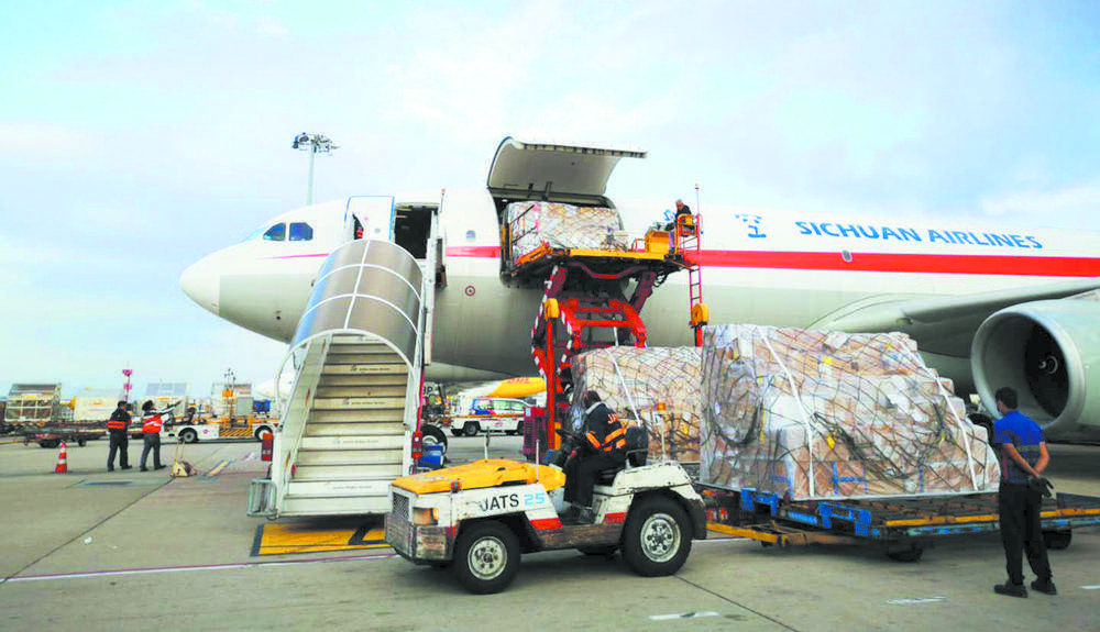 成都機(jī)場(chǎng)報(bào)關(guān)代理公司空運(yùn)貨物到成都機(jī)場(chǎng)報(bào)關(guān) 成都機(jī)場(chǎng)報(bào)關(guān)代理公司空運(yùn)貨物到成都機(jī)場(chǎng)報(bào)關(guān)