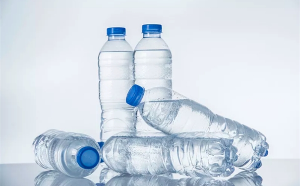 進(jìn)口礦泉水清關(guān)必須具備什么資質(zhì) 進(jìn)口礦泉水清關(guān)必須具備什么資質(zhì)