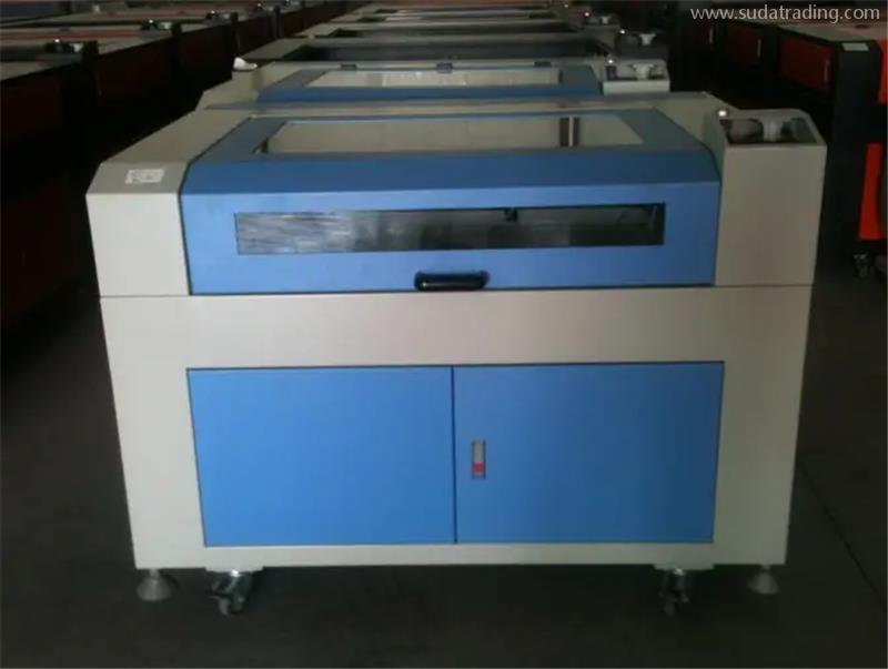 激光設備報關代理如何控制進口費用